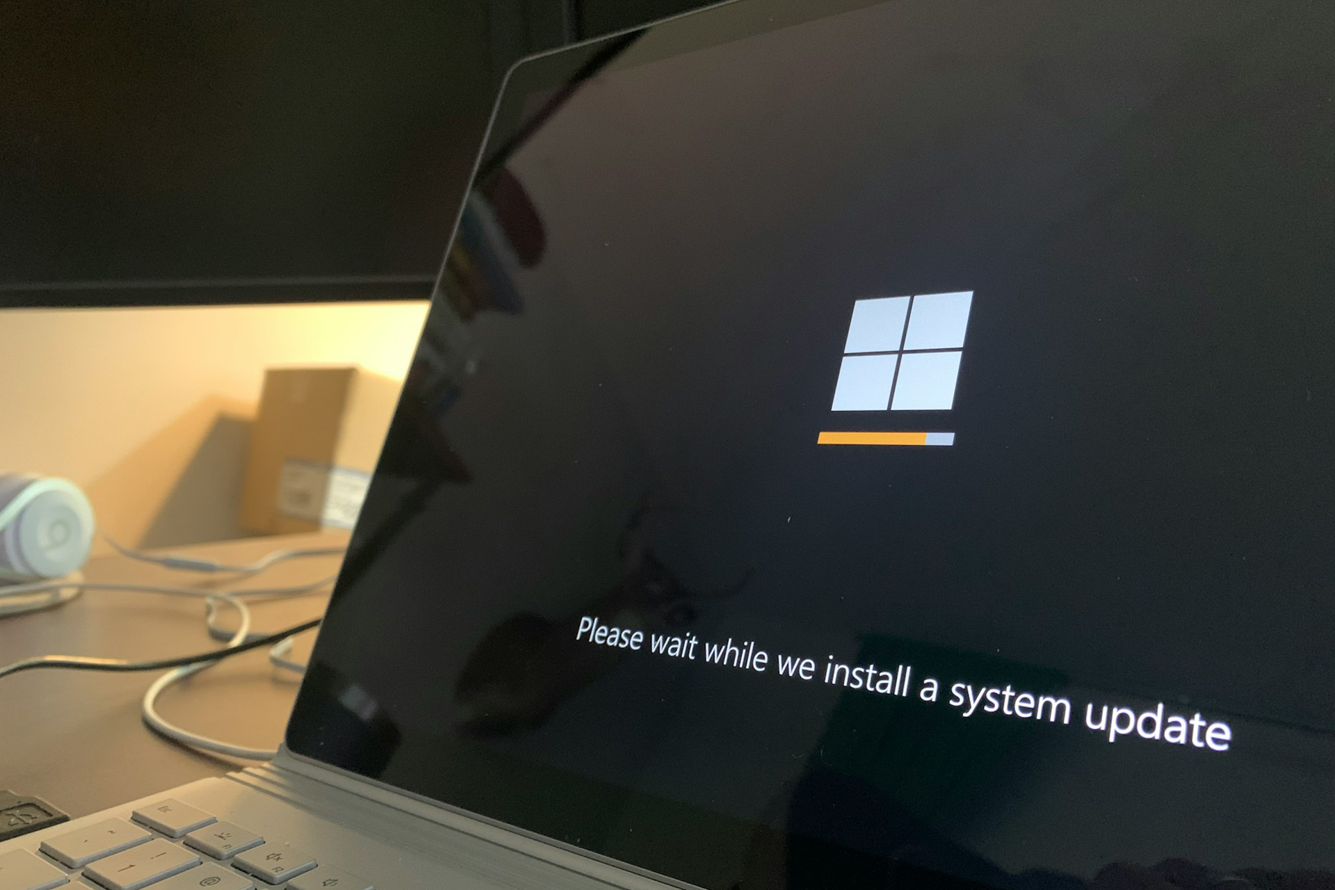 Windows 10 τέλος υποστήριξης και αναβάθμιση επιχείρησης σε Windows 11