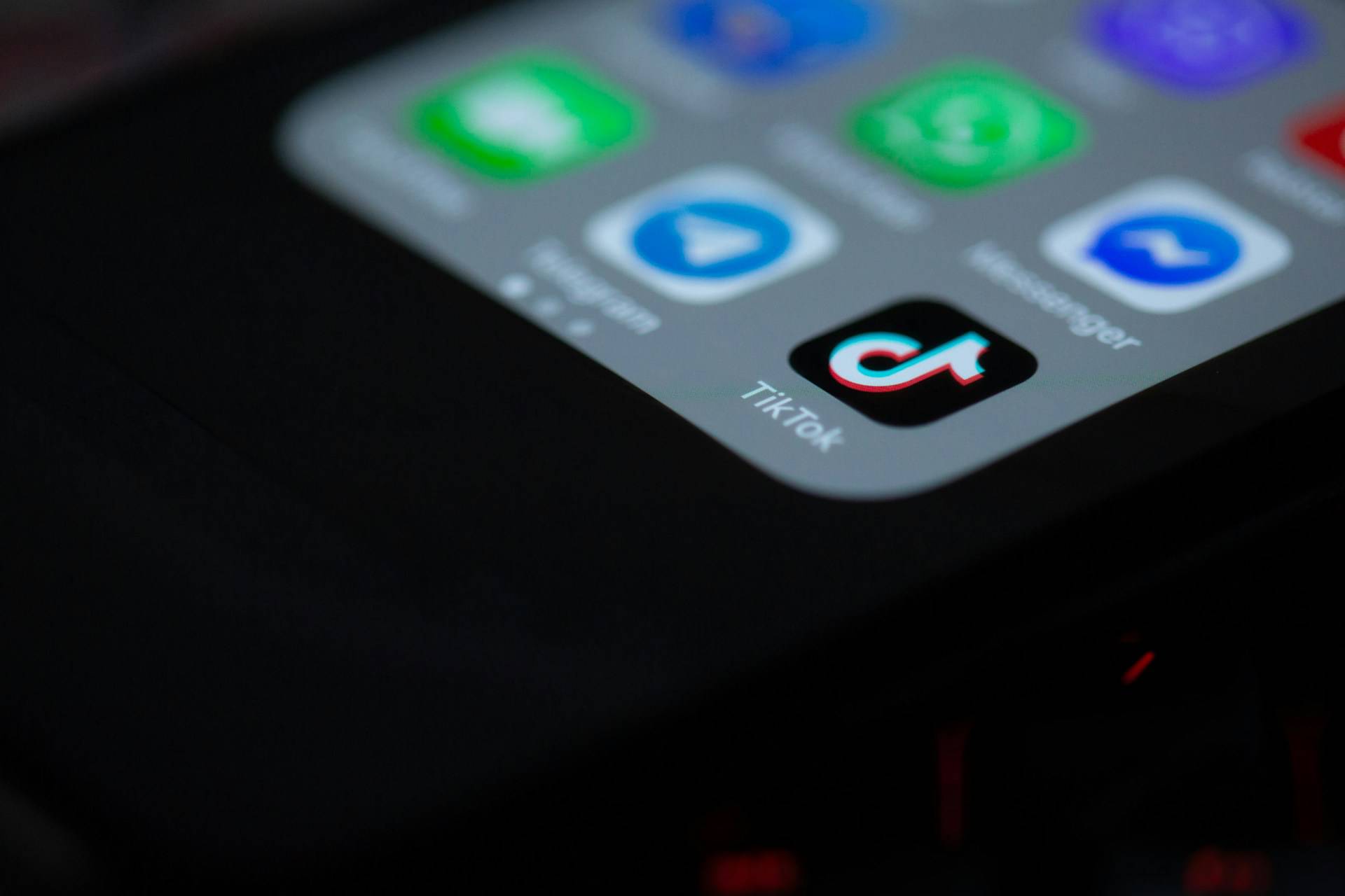 TikTok Shop Ελλάδα και προετοιμασία e-shop για social commerce από τη ByteSolve